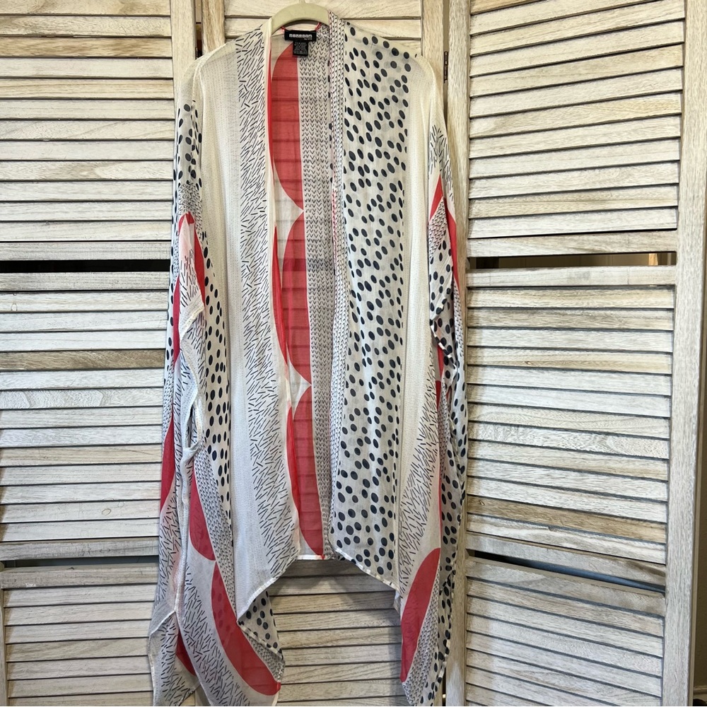 Vivante Polka Dot Kimono - Pink and Black